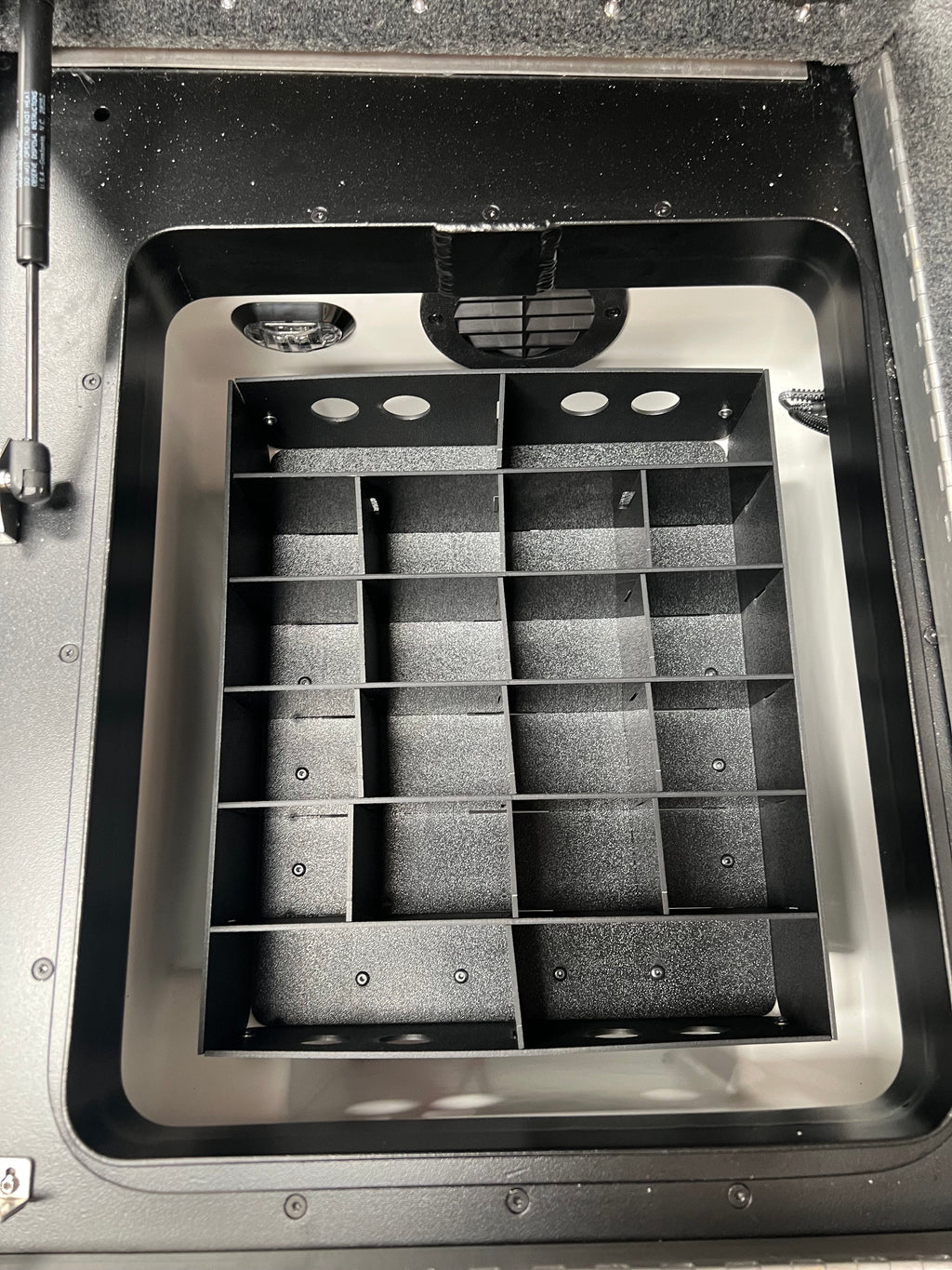 NPDSK0077 Skeeter® 2026 ZXE REAR COMPARTMENT TRAY