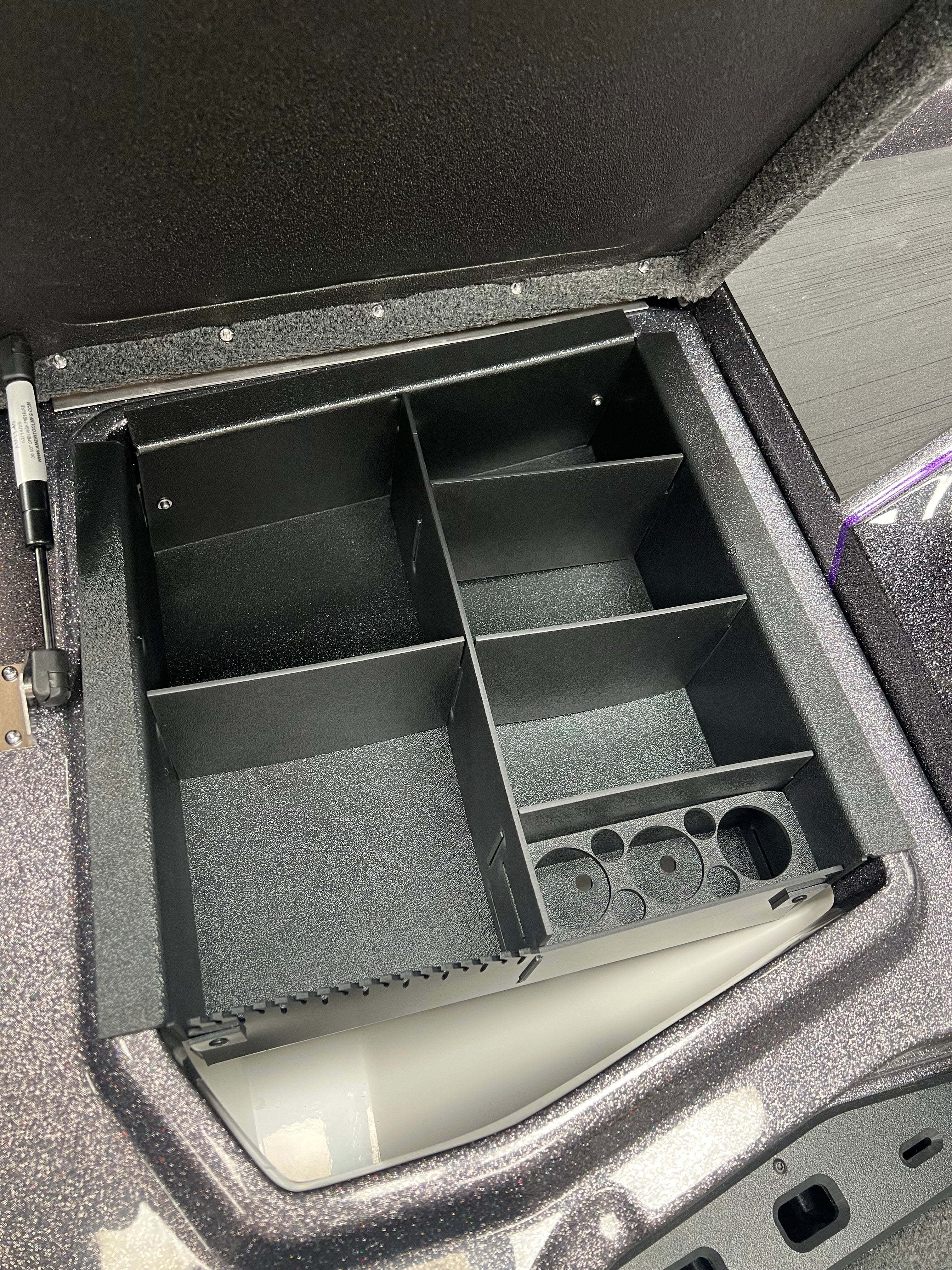 NPDSK0078 Skeeter® ZXE 2026 SKEETER DAY TRAY