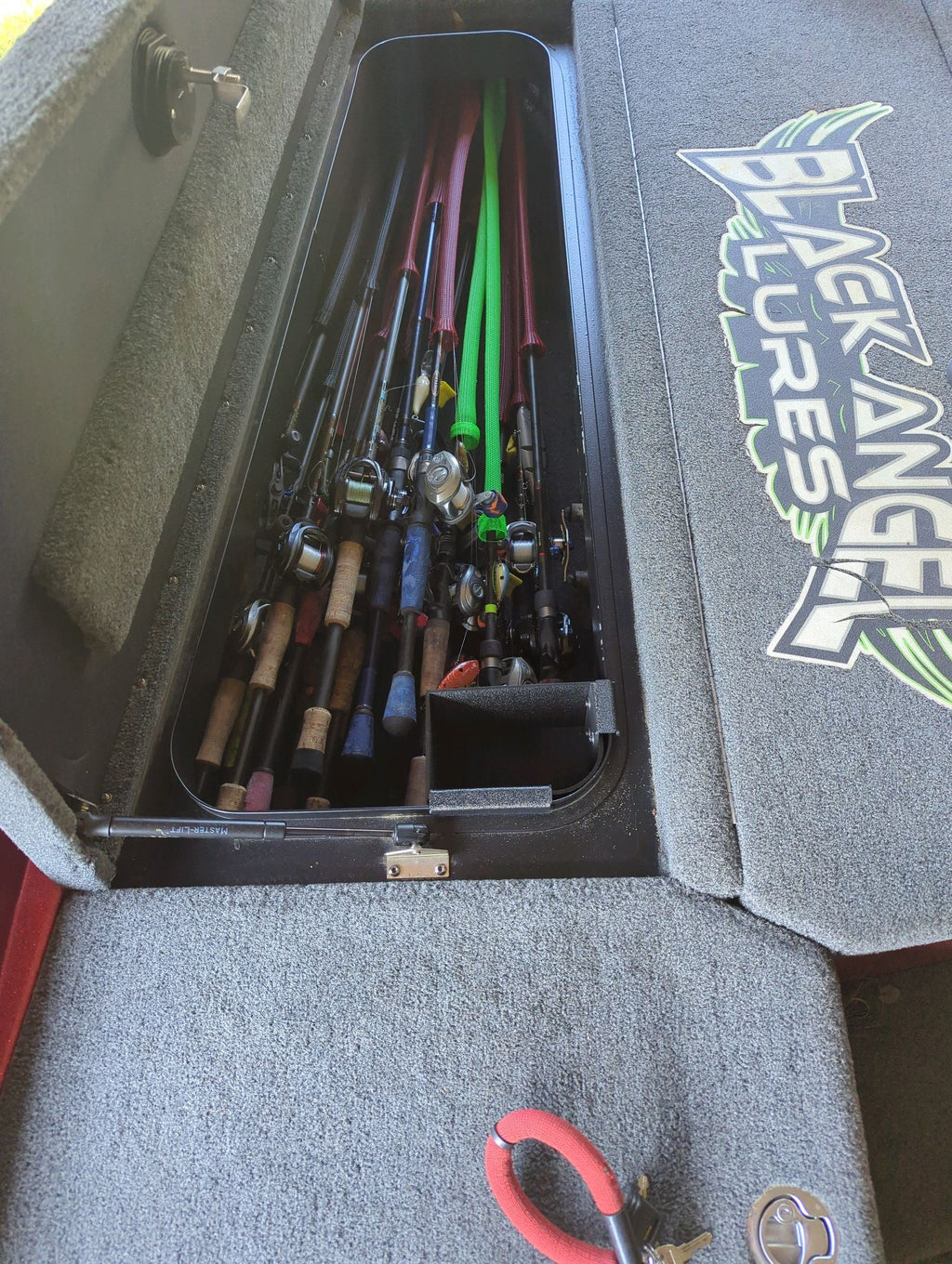 NPDSK0067 Skeeter® FX, ZX, ZXR, FXR 21 (NOT FXR20/FX20) CORNER CATCH ALL HANGING TRAY