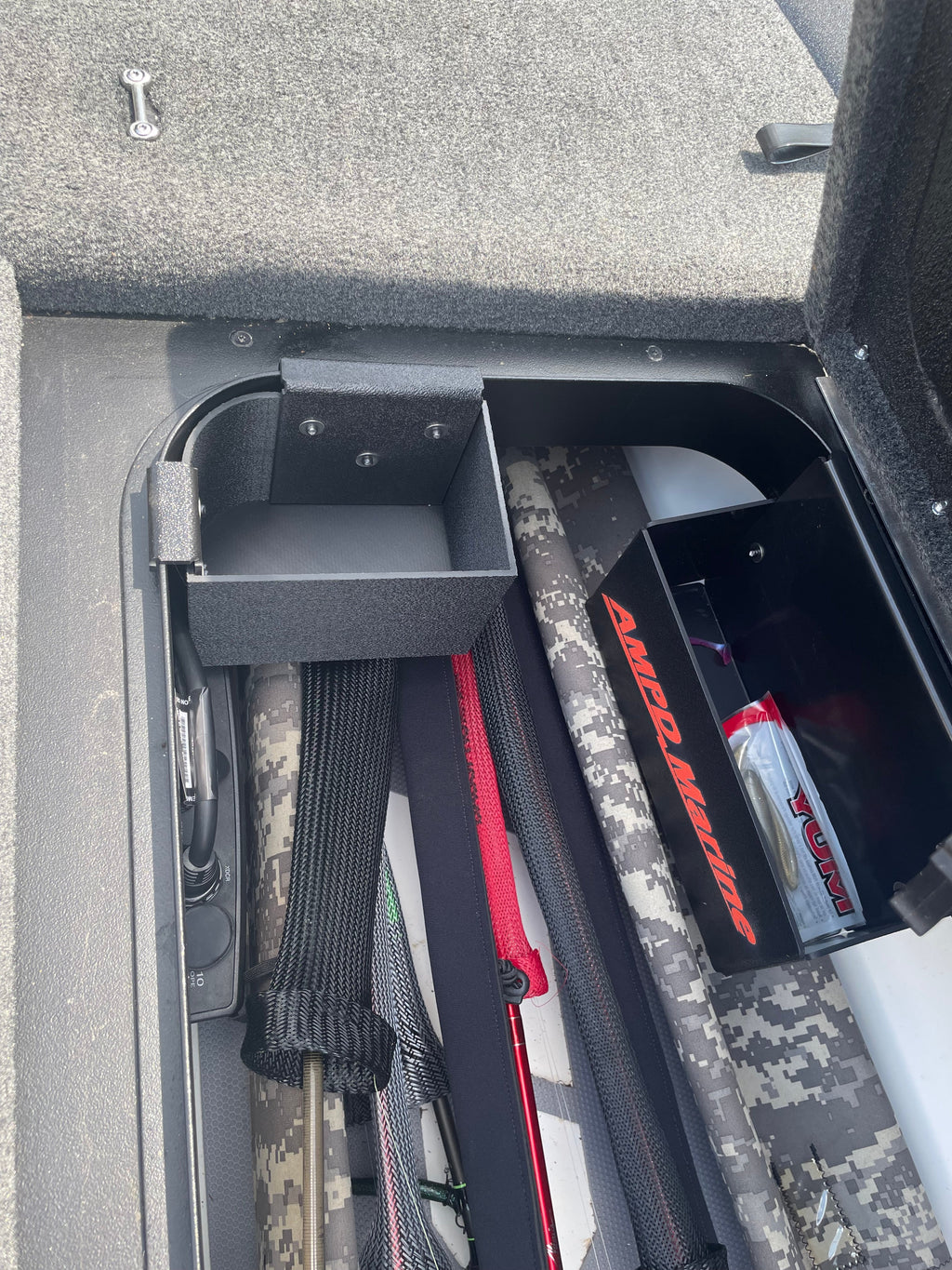 NPDSK0067 Skeeter® FX, ZX, ZXR, FXR 21 (NOT FXR20/FX20) CORNER CATCH ALL HANGING TRAY