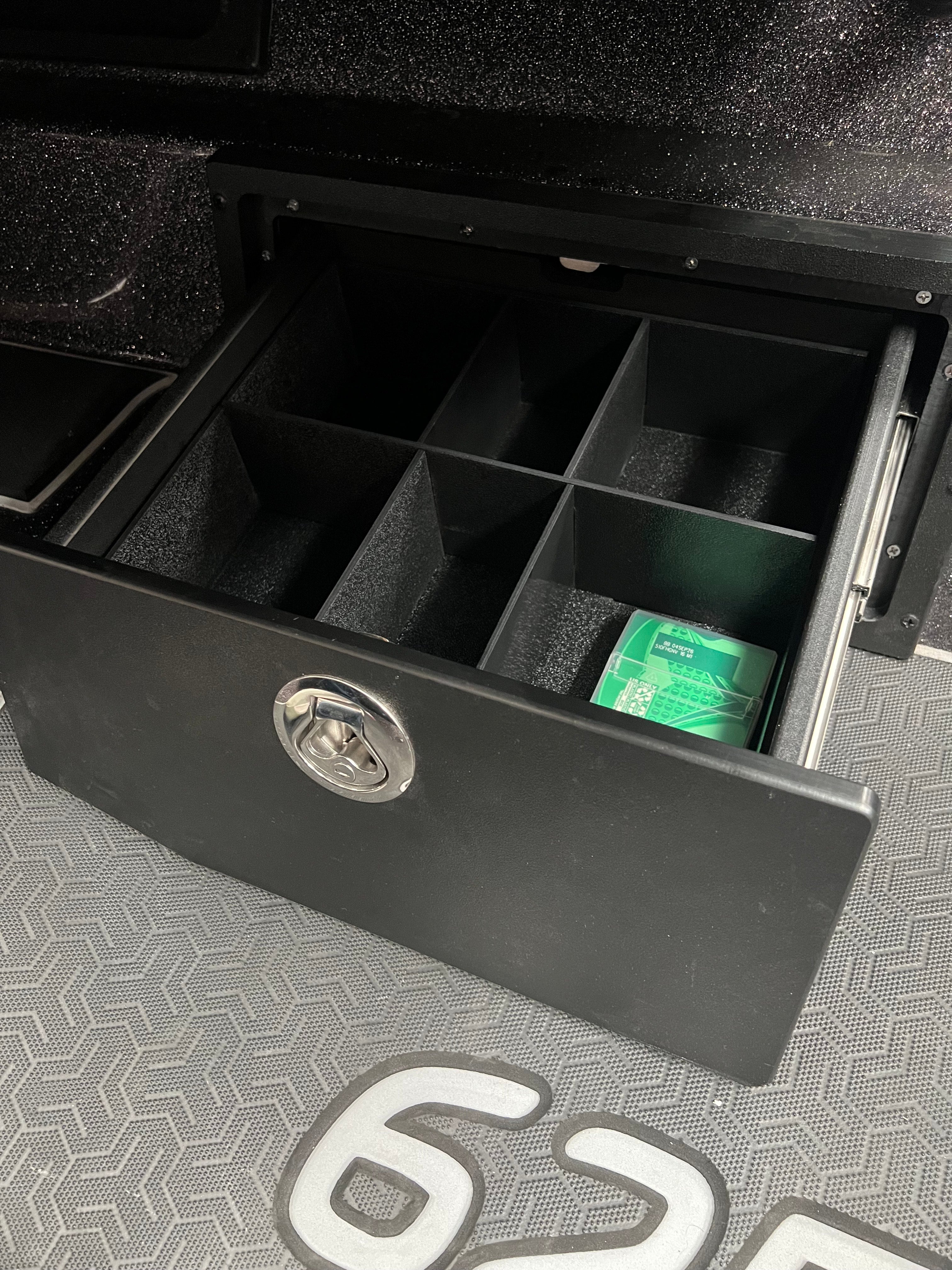 NPDBLAZ0009 2022 BLAZER 650 PRO / 2026 625 PRO TOUR SLIDING DRAWER TRAY