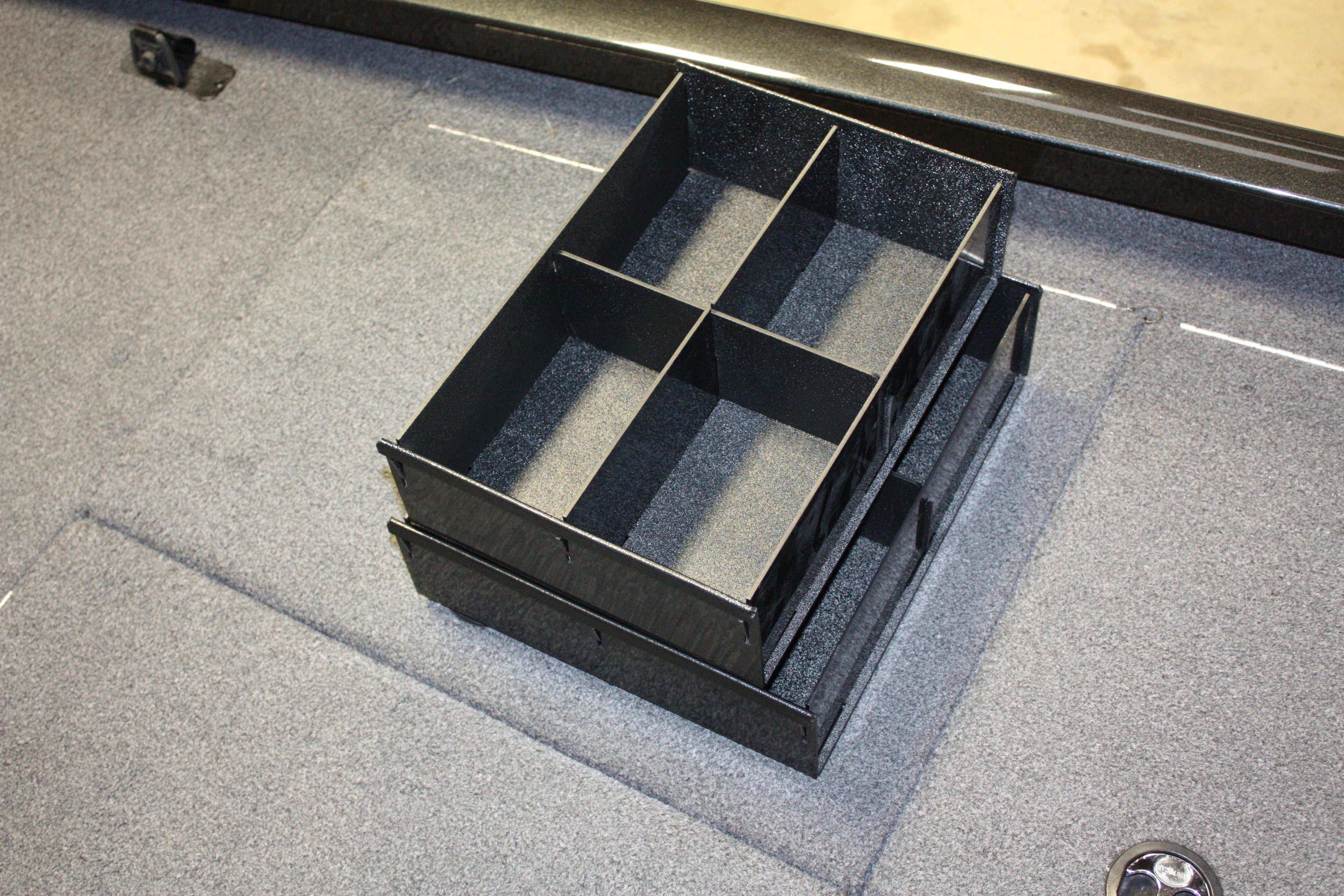 NPDRANG0031 2018 Ranger® RT198 FRONT STARBOARD  SOFT PLASTICS ORGANIZER