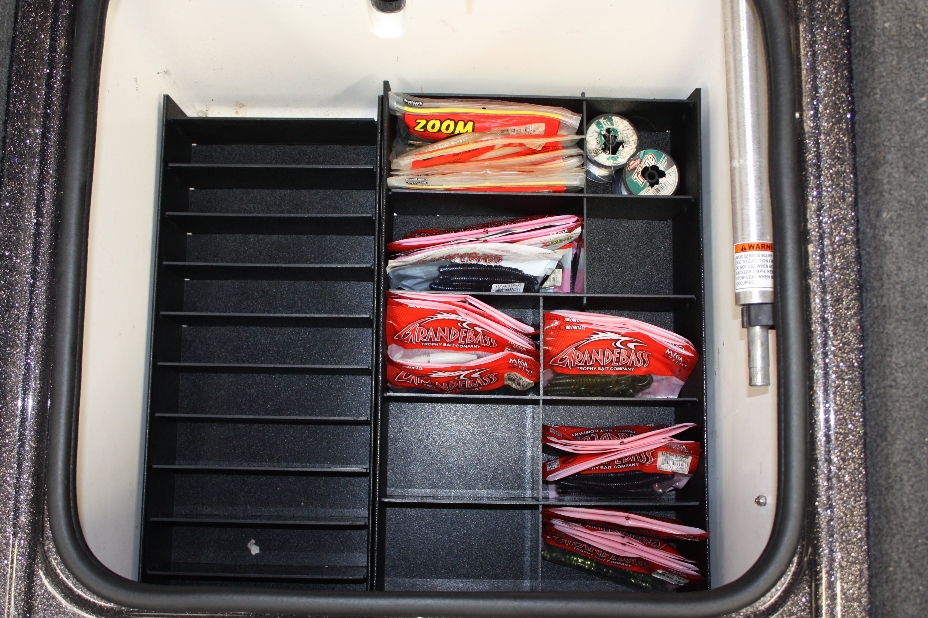 NPDBC0001 2019 COUGAR CENTER COMPARTMENT KIT