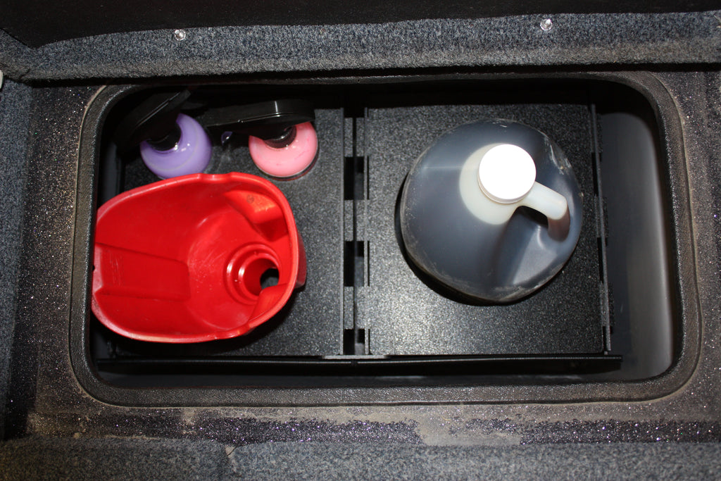 NPDBC0005 2019 BASS CAT CARACAL REAR SIDE COMPARTMENT (STARBOARD)