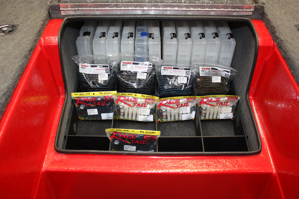 NPDBUL0001 1999 BULLET 21XDC CENTER COMPARTMENT