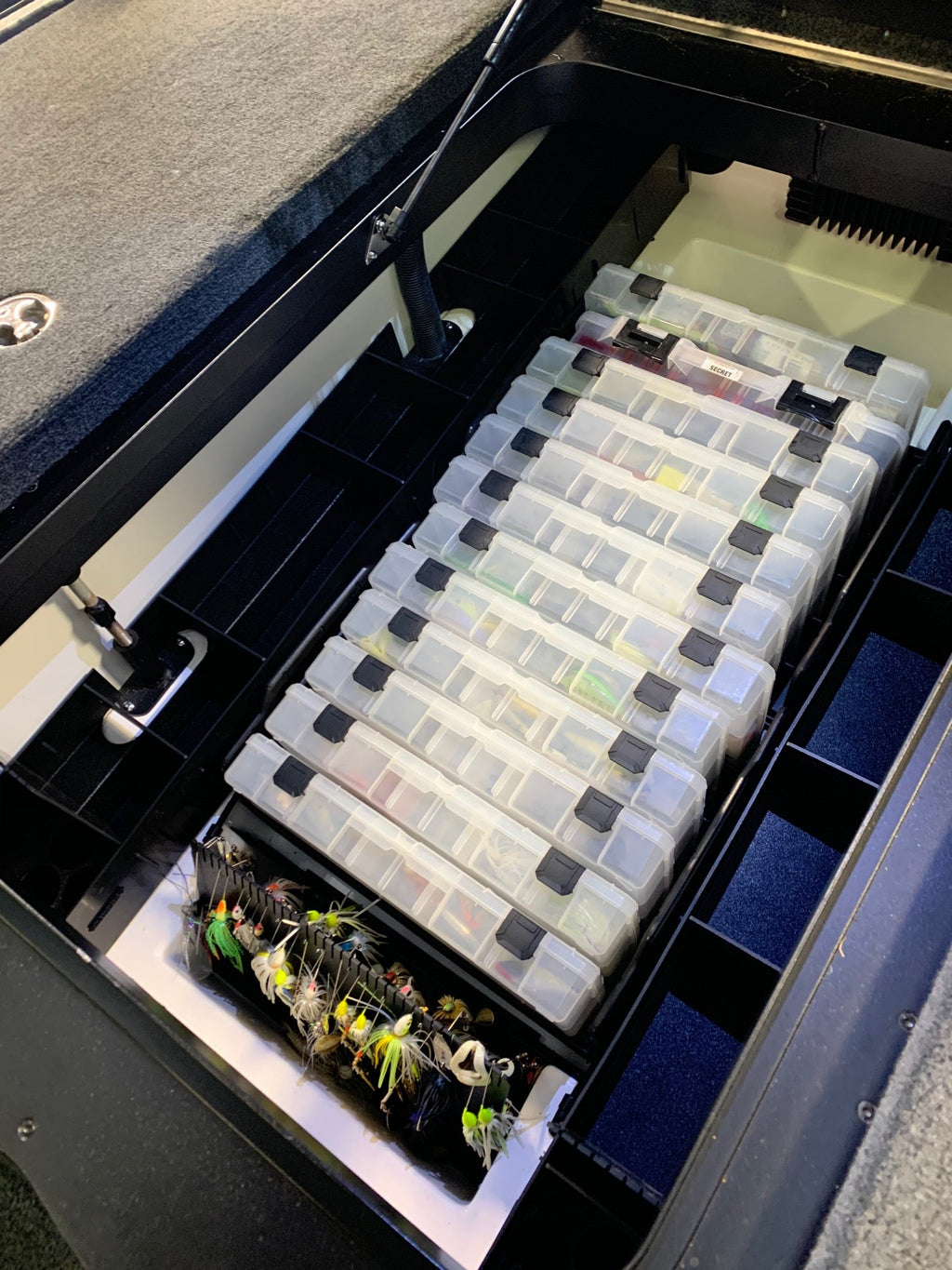 NPDSK0027 Skeeter® 2020-2023 FXR20/21, 2022-2025 ZXR 20/21 CENTER COMPARTMENT SOFT PLASTICS ORGANIZER SET