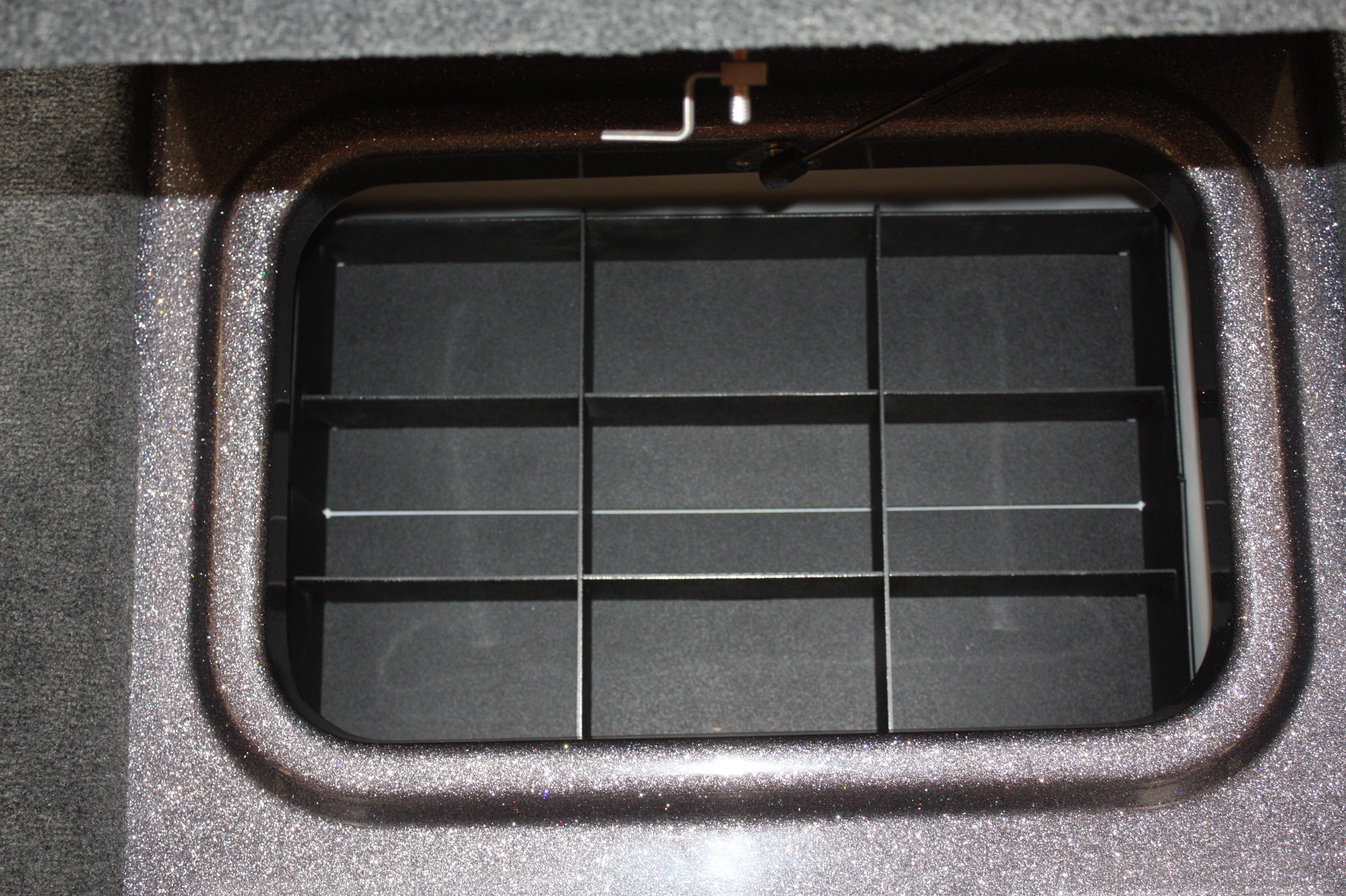 NPDSK0004  ZX150 Skeeter® CENTER ORGANIZER