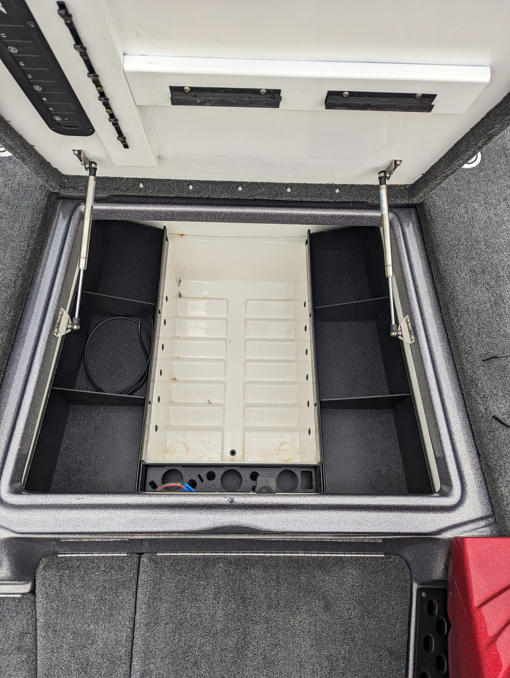 NPDPH0014 PHOENIX  2007-2023 721 PRO XP CENTER COMPARTMENT DYE TRAY