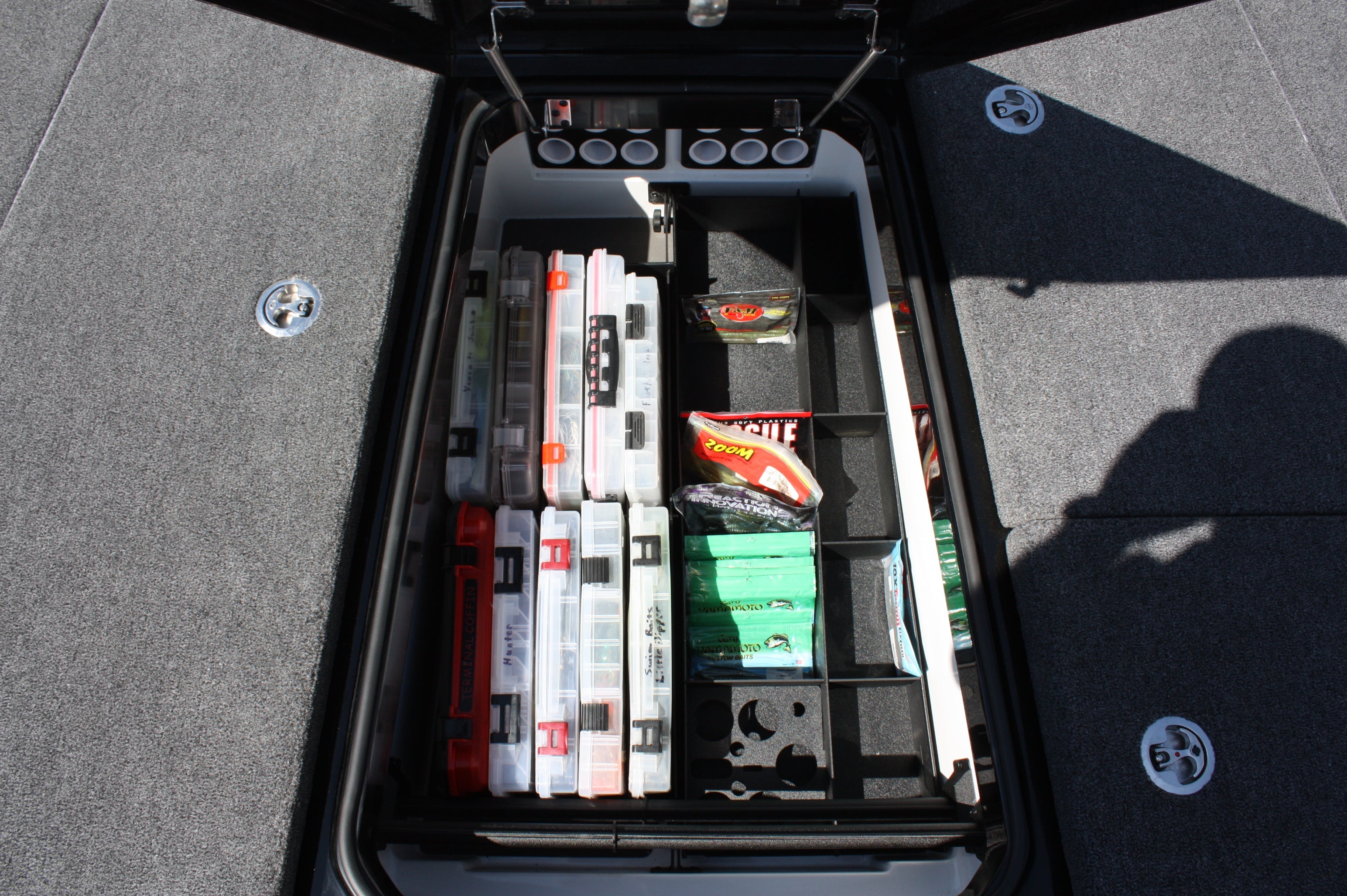 NPDVX0004  VEXUS® VX20/21 CENTER COMPARTMENT SYSTEM VERSION 2