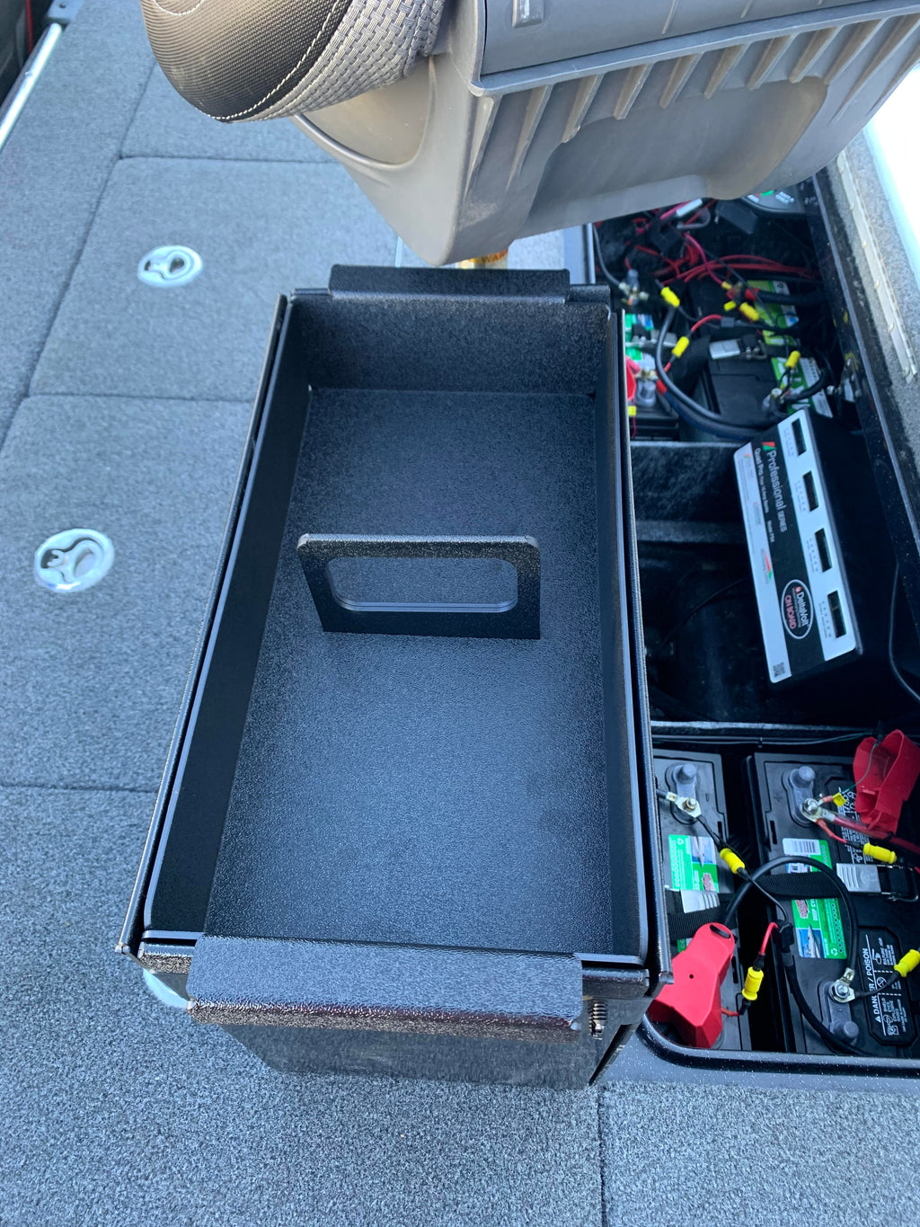 NPDRANG0008 2018-2021Ranger®  Z521C / 2022 Z185 BATTERY COMPARTMENT TRAY