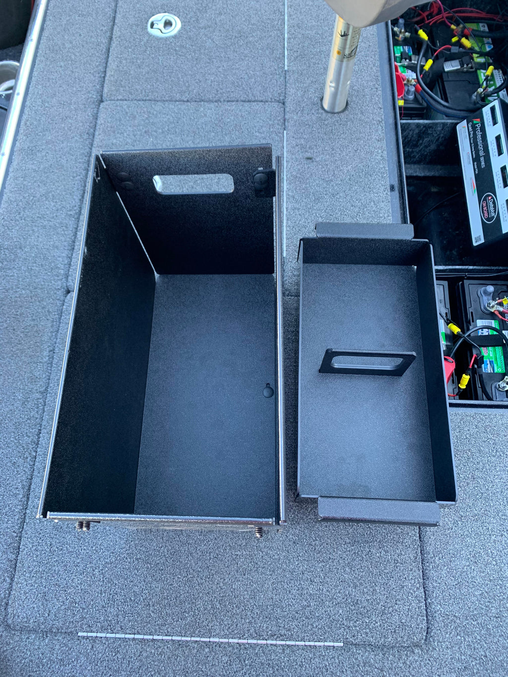 NPDRANG0008 2018-2021Ranger®  Z521C / 2022 Z185 BATTERY COMPARTMENT TRAY