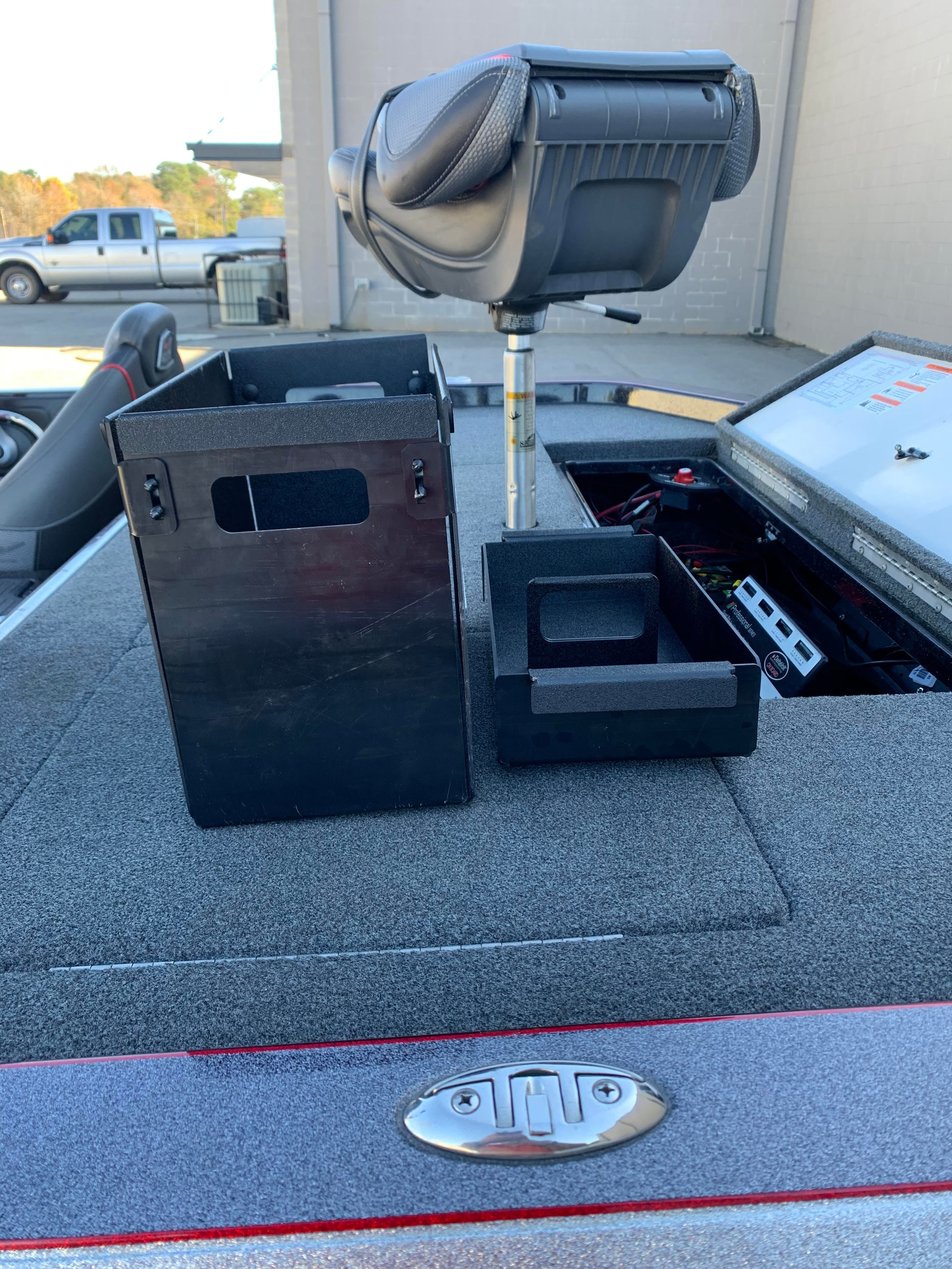 NPDRANG0008 2018-2021Ranger®  Z521C / 2022 Z185 BATTERY COMPARTMENT TRAY