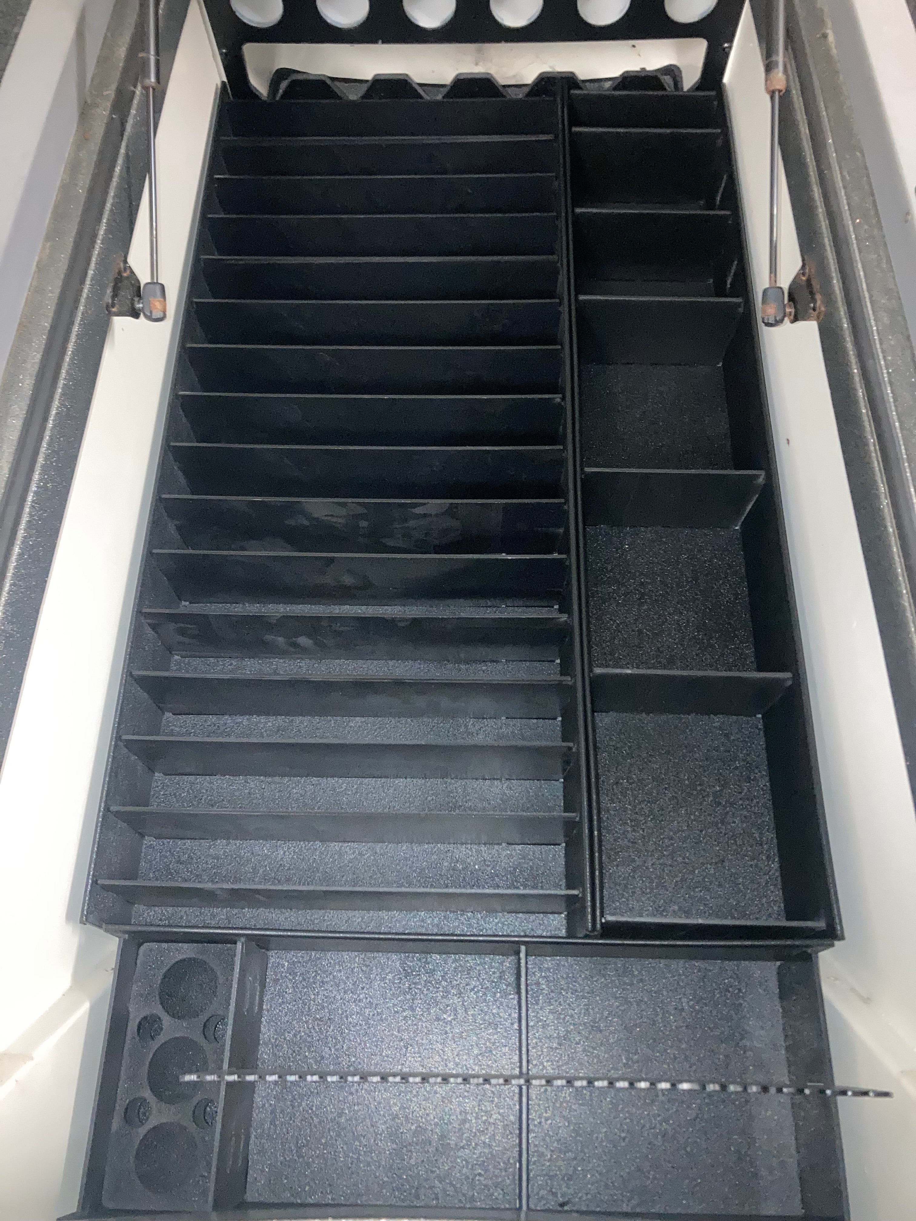 NPDRANG0020 Ranger® Z21/Z22 CENTER COMPARTMENT KIT